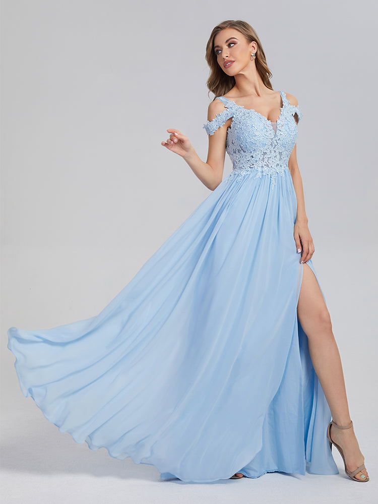 Schulterfreie Chiffon Abendkleider mit Applikationen