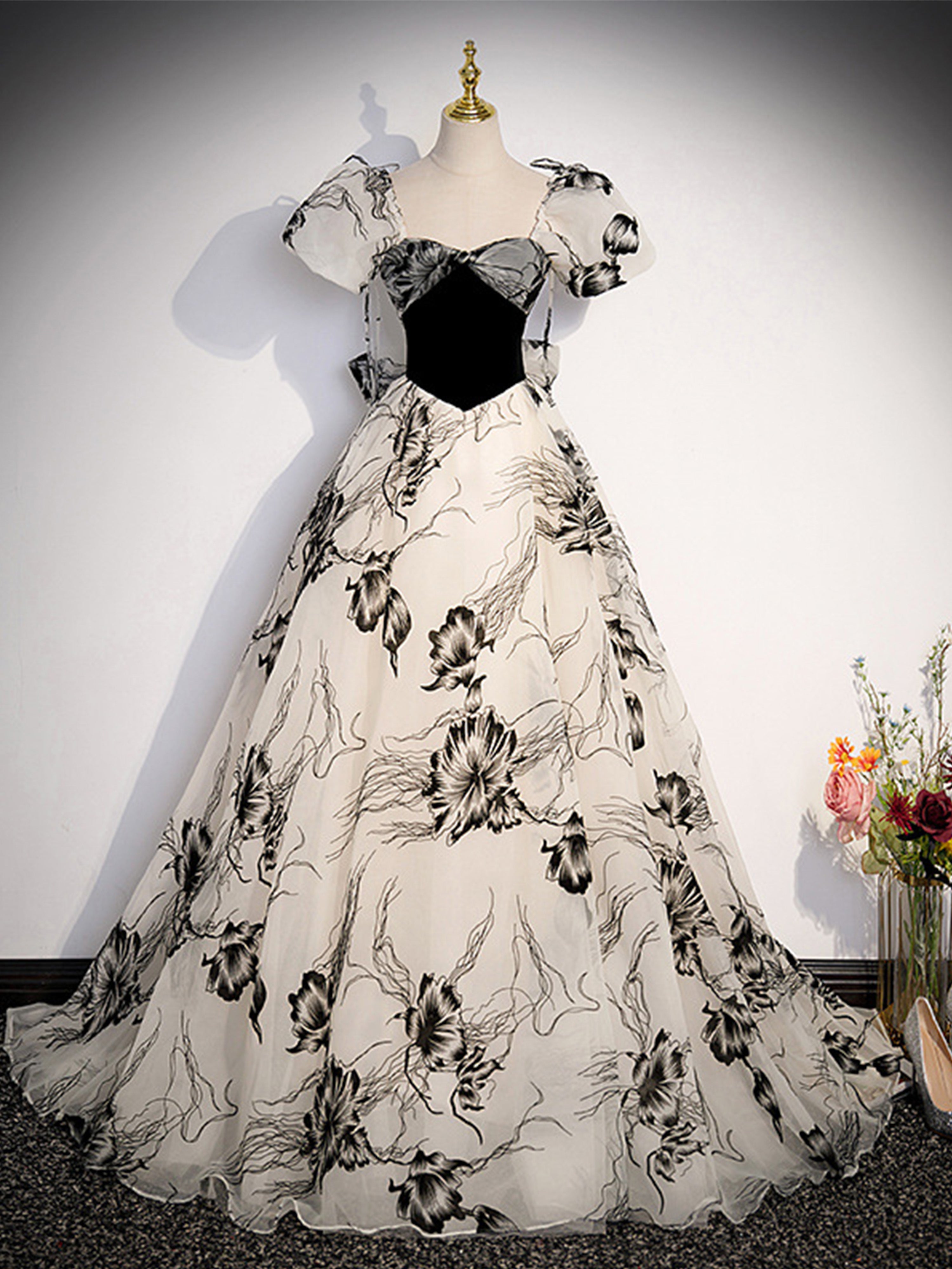 Retro Puffärmel Sweetheart Floral Organza Zweiteilige Hochzeit Gastkleider
