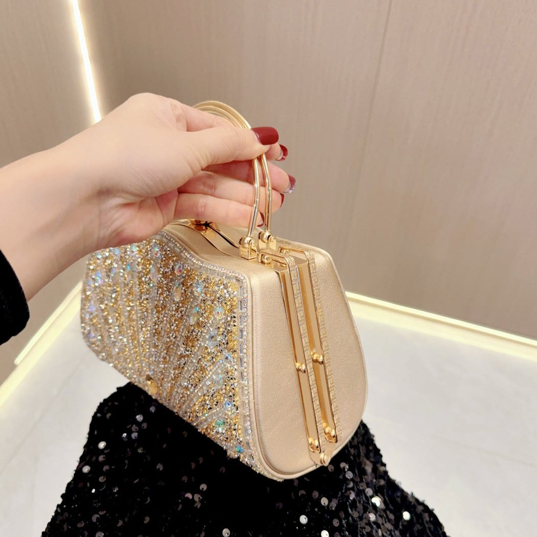 Luxuriöse strassbesetzte, kristallverzierte Abendtasche