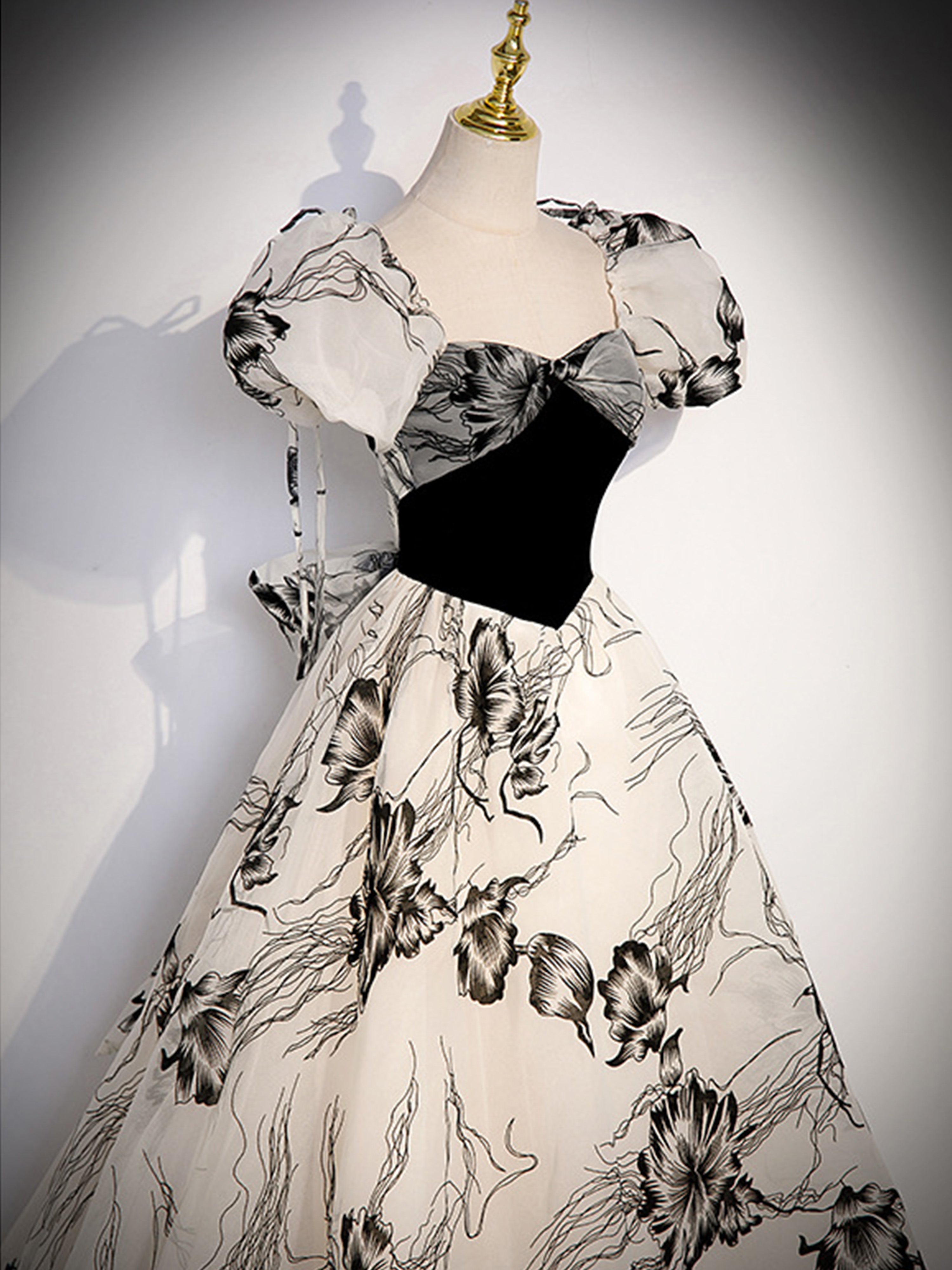 Retro Puffärmel Sweetheart Floral Organza Zweiteilige Hochzeit Gastkleider