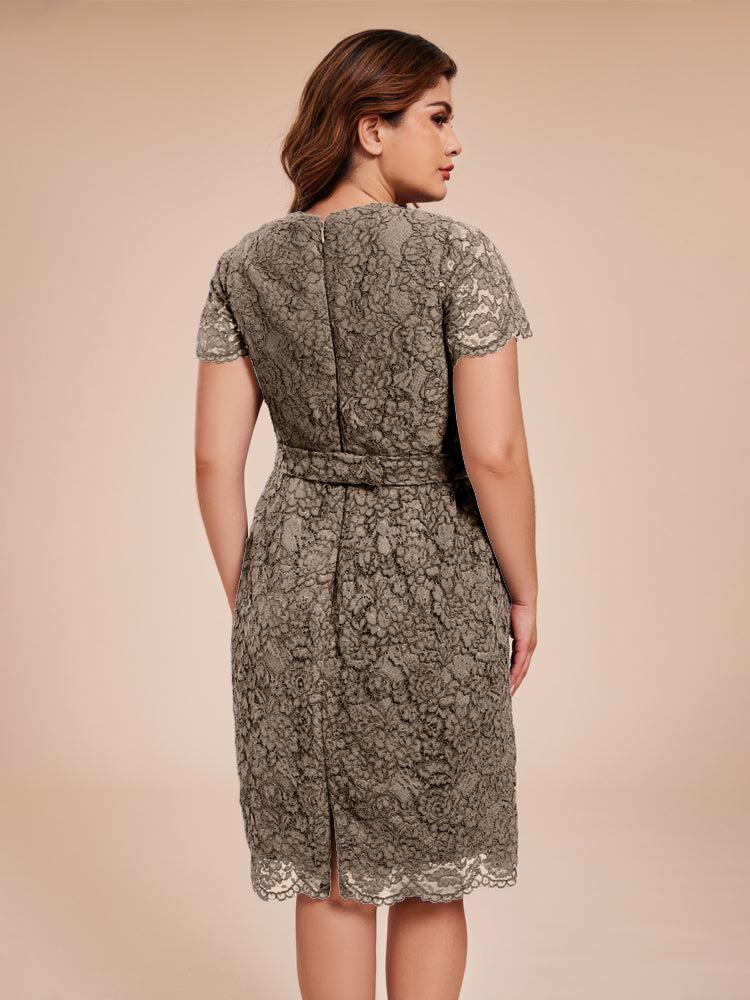 Mantel kurze Ärmel knielang Spitze Mutter der Braut Kleid mit Kristall Gürtel