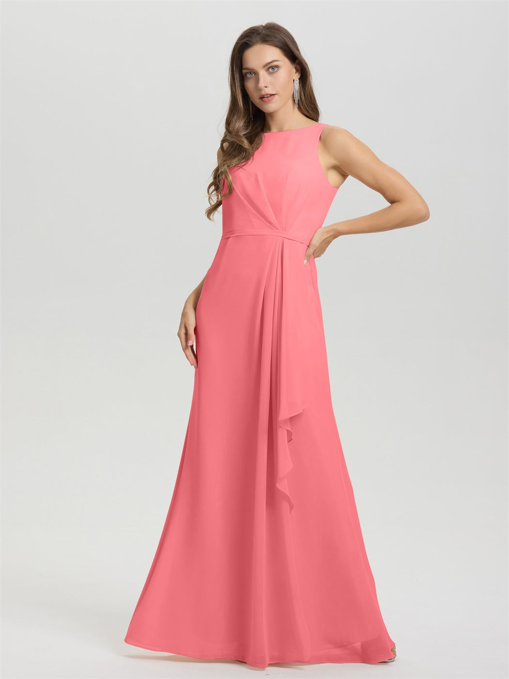 Boot Hals ärmellos Rüschen Schlüsselloch zurück Chiffon Brautjungfer Kleid