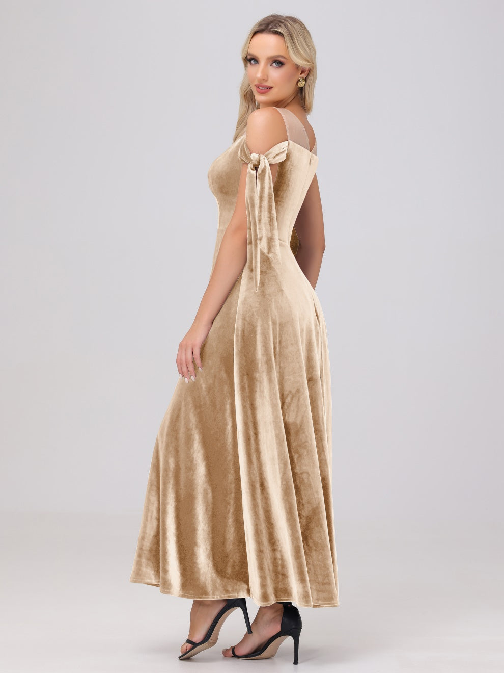 Bateau Off The Shoulder Lange Samt Brautjungfernkleider