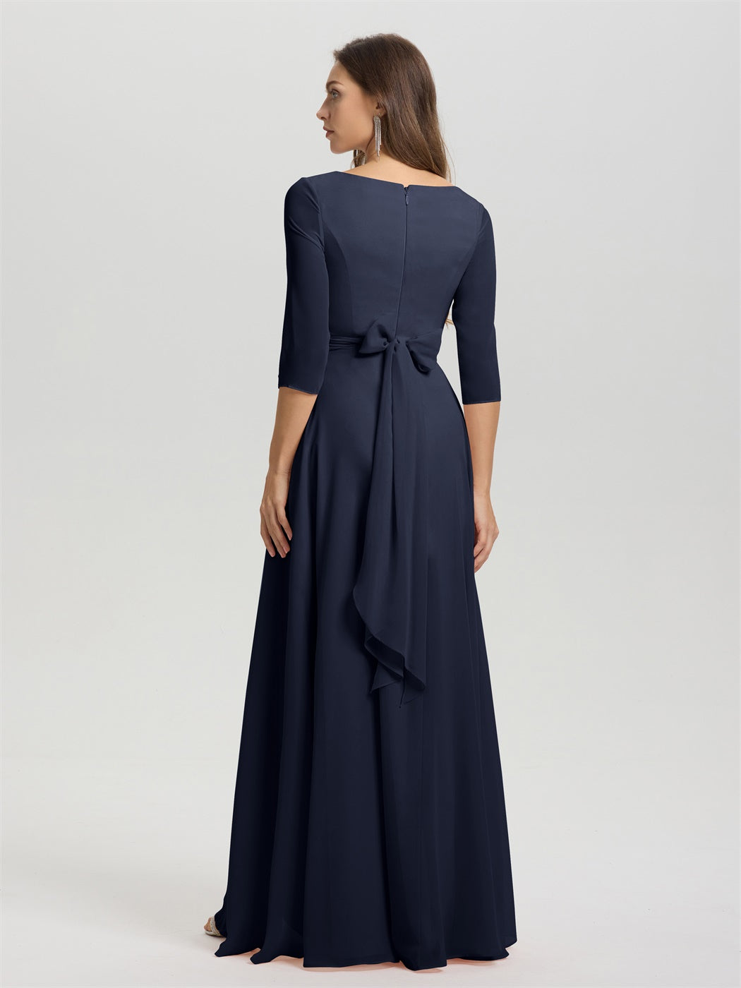 Fließende 3/4 Ärmel V-Ausschnitt Asymmetrisch Hoch Niedrig Chiffon Brautjungfernkleid