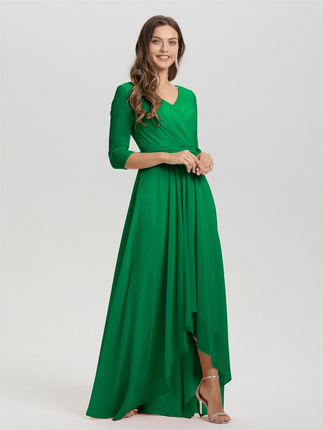 Fließende 3/4 Ärmel V-Ausschnitt Asymmetrisch Hoch Niedrig Chiffon Brautjungfernkleid
