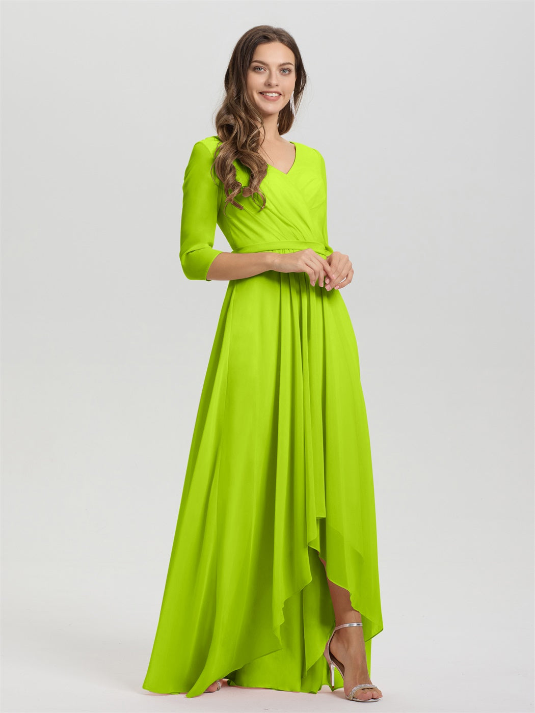 Fließende 3/4 Ärmel V-Ausschnitt Asymmetrisch Hoch Niedrig Chiffon Brautjungfernkleid