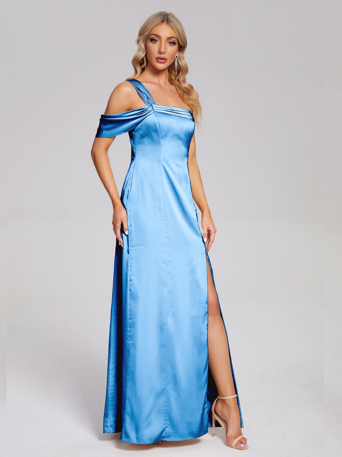 Raelyn One-Shoulder-Träger Geschlitzt Satin Weiches Satin Brautjungfernkleider