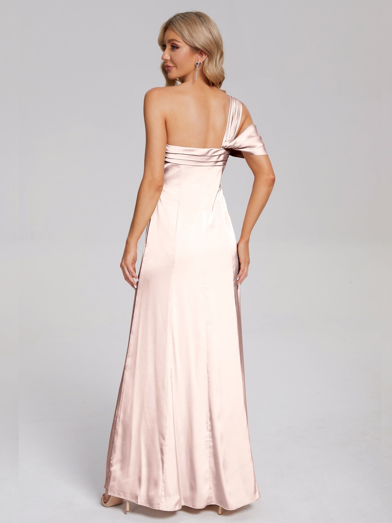 Raelyn One-Shoulder-Träger Geschlitzt Satin Weiches Satin Brautjungfernkleider
