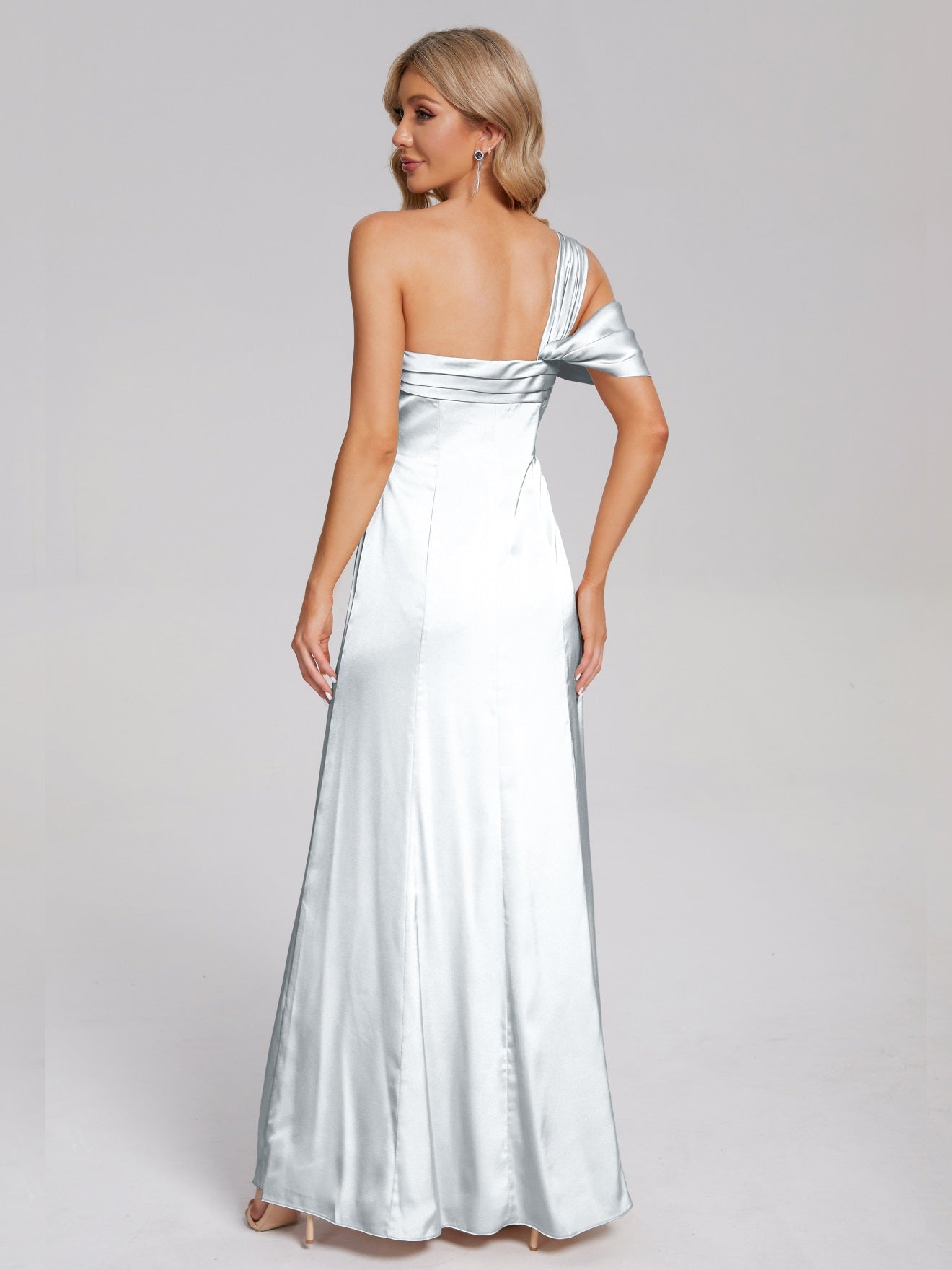 Raelyn One-Shoulder-Träger Geschlitzt Satin Weiches Satin Brautjungfernkleider
