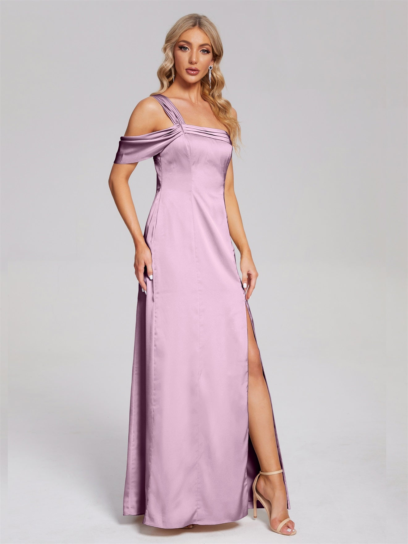 Raelyn One-Shoulder-Träger Geschlitzt Satin Weiches Satin Brautjungfernkleider