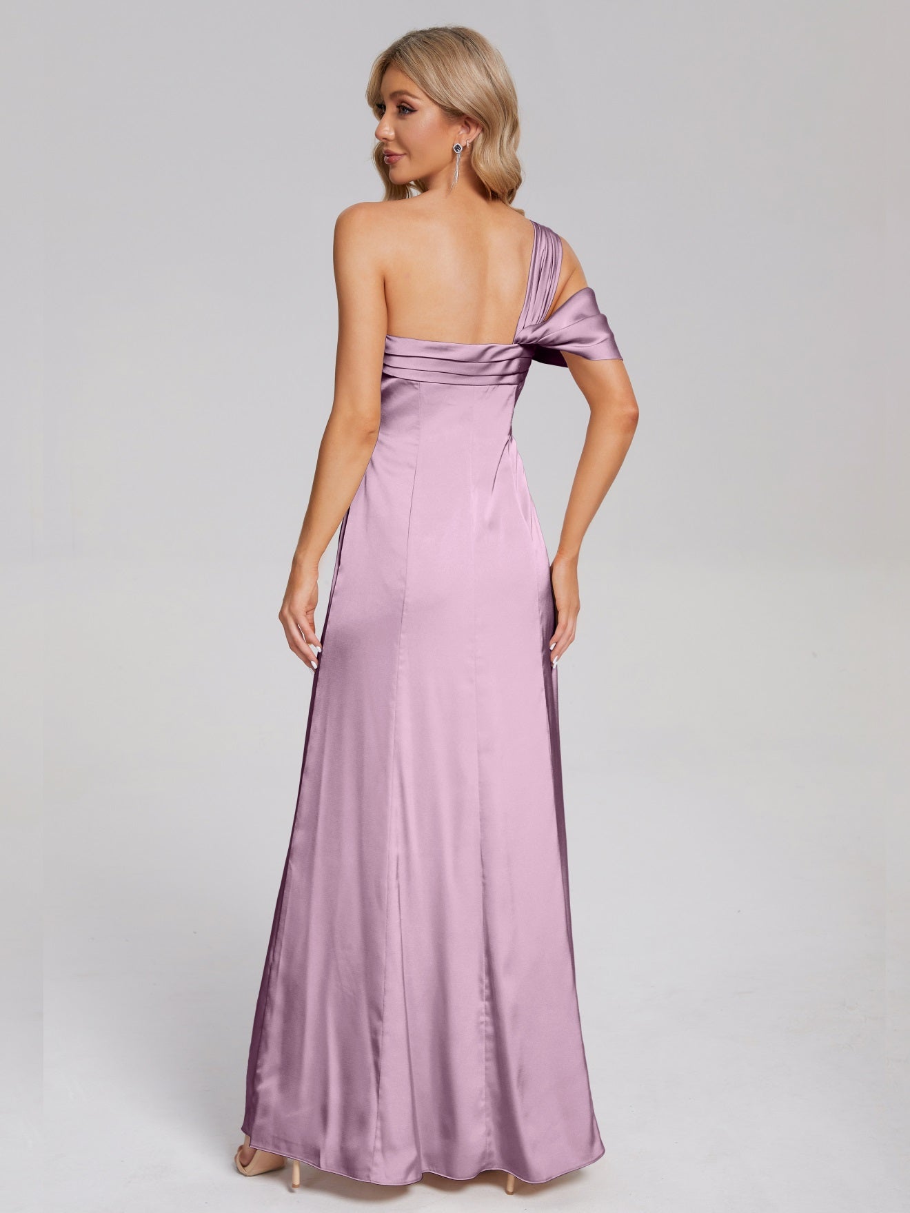 Raelyn One-Shoulder-Träger Geschlitzt Satin Weiches Satin Brautjungfernkleider