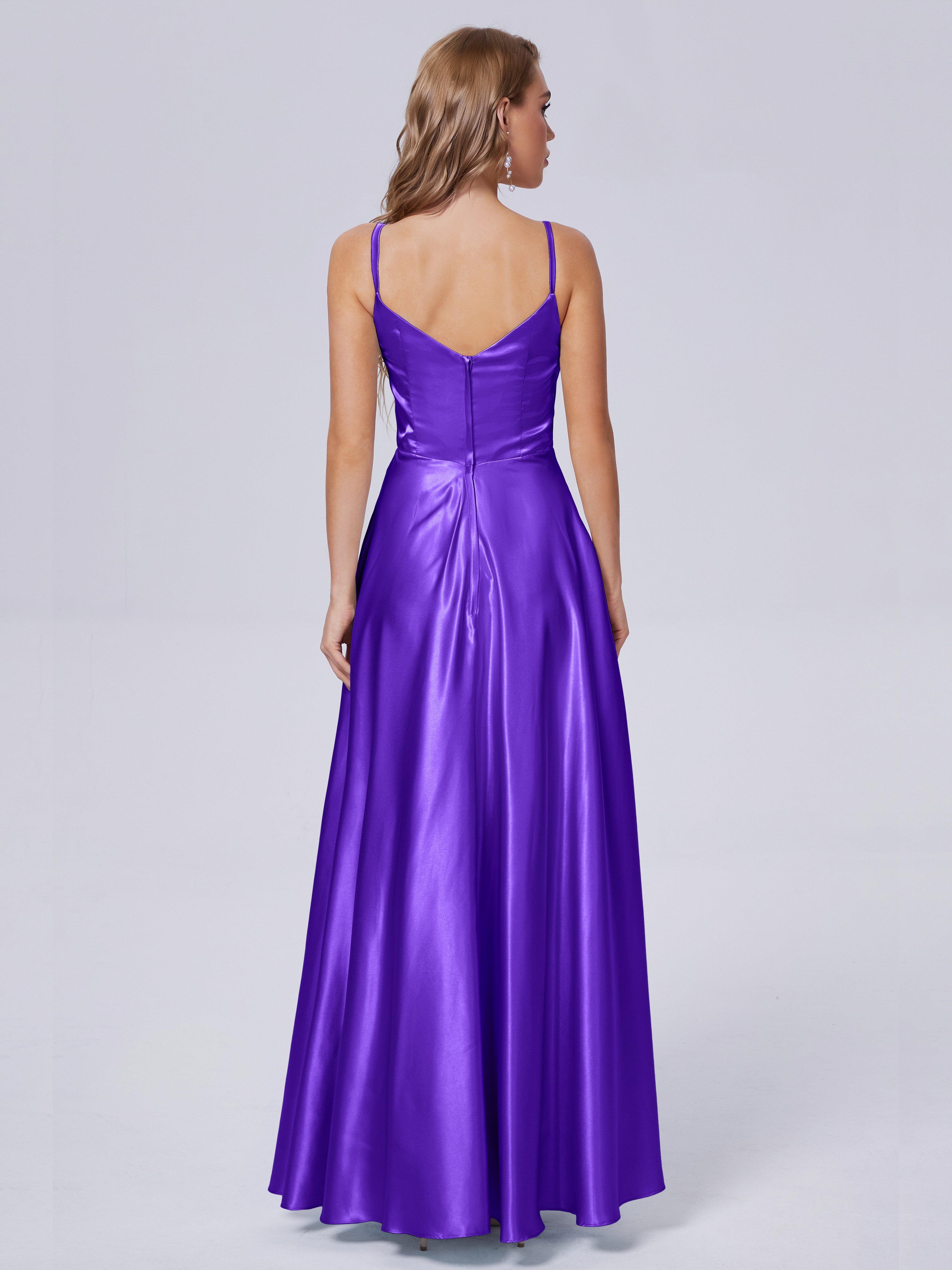 Lila Asymmetrische Weichem Satin Schlitz-Brautjungfernkleider