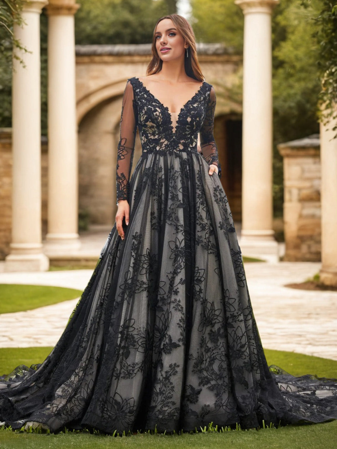 Spitze A-Linie V-Ausschnitt Brautkleid mit abnehmbaren Ärmeln und geschwungener Schleppe