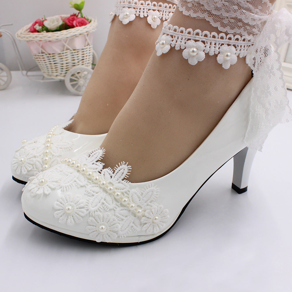 Süße Perle kleine Blume Schnürung Hochzeit Schuhe