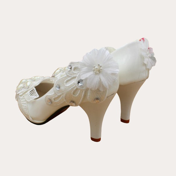 Elegante Perle Blütenblatt Diamante Spitze Blume Hochzeit Schuhe