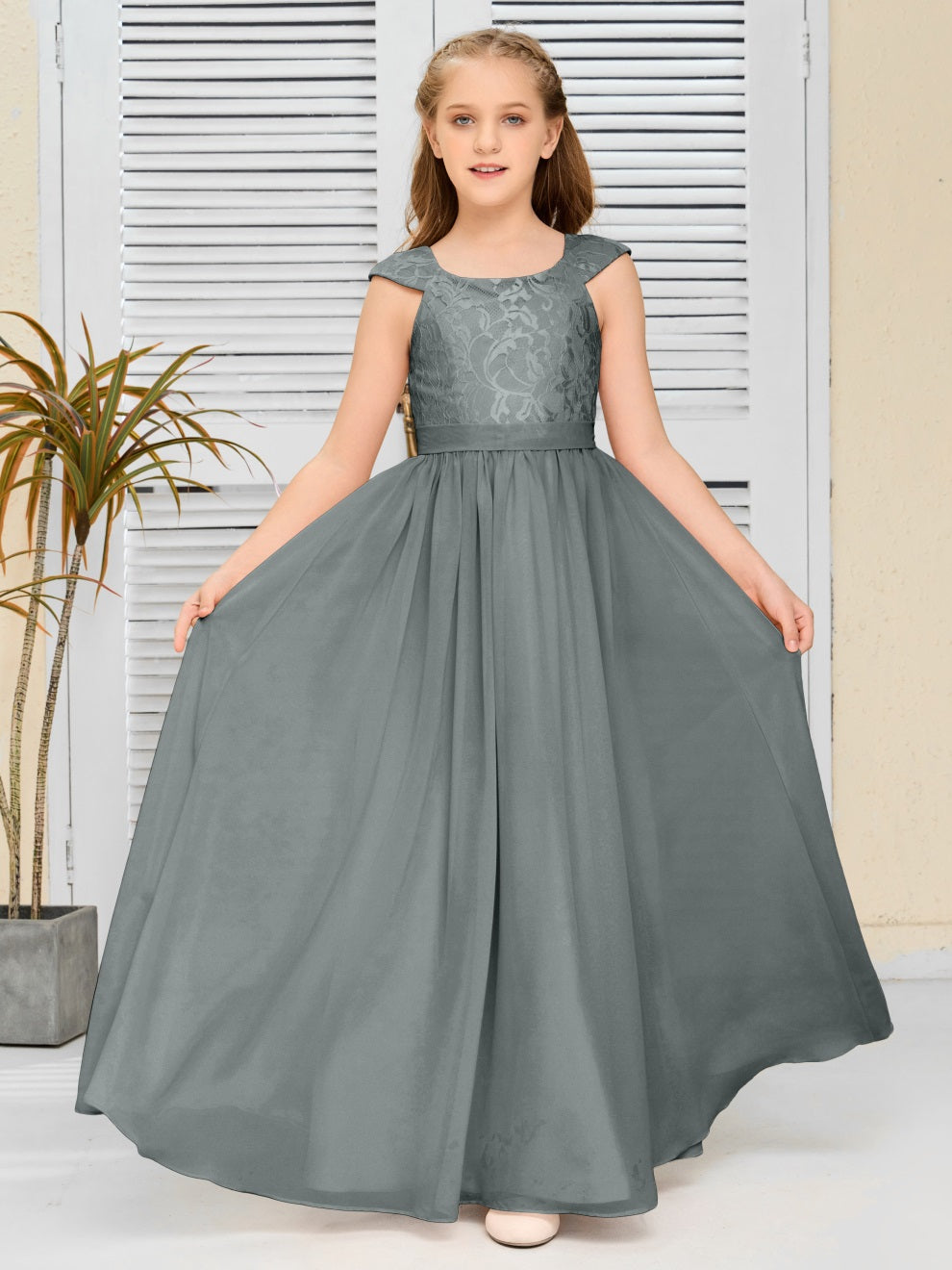 A Line Chiffon Spitze Junior Brautjungfer Kleid