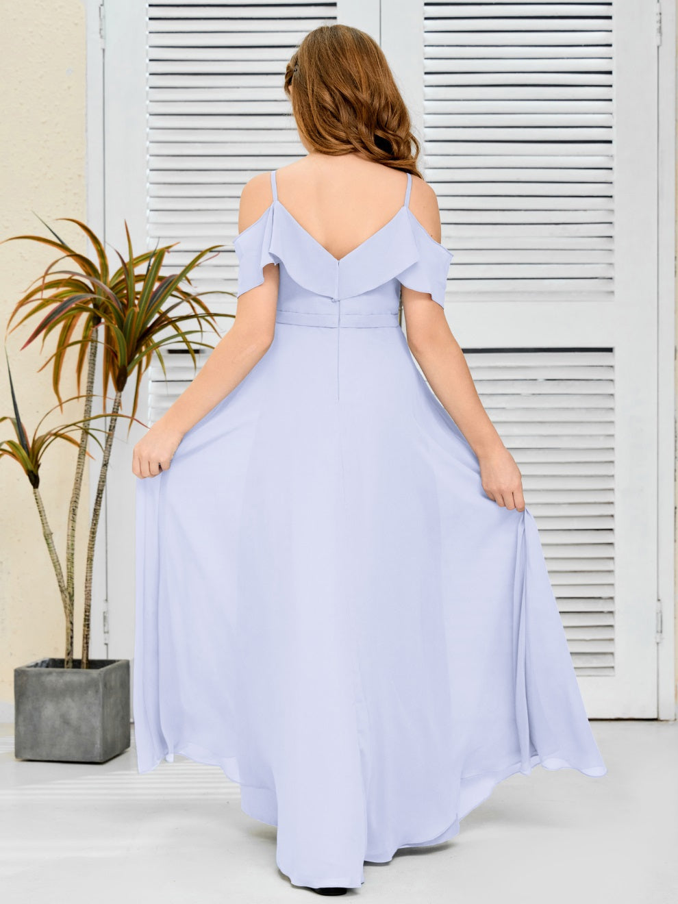 Raffiniertes Chiffon Junior-Brautjungfernkleid mit gewelltem Ausschnitt