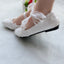 Süße weiße Seide Riemchen Spitze Blume Rebe Perle verschönert Hochzeit Schuhe