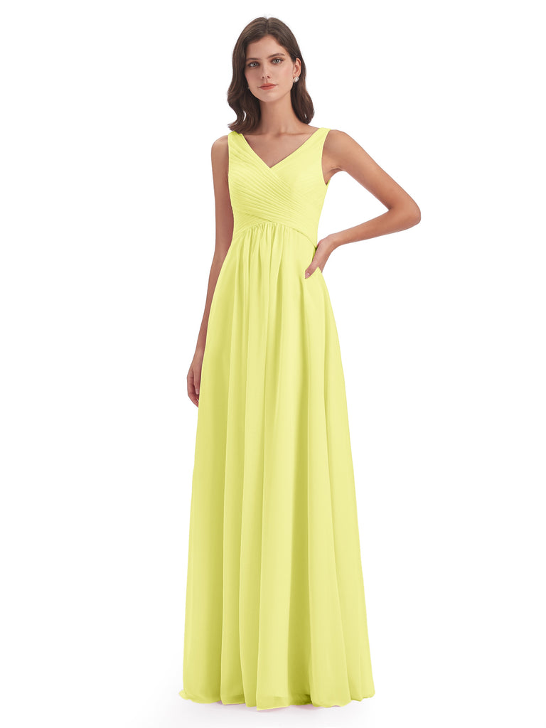Evalyn A-Linie Bodenlange V-Ausschnitt Trägern Chiffon Lange Brautjungfernkleider