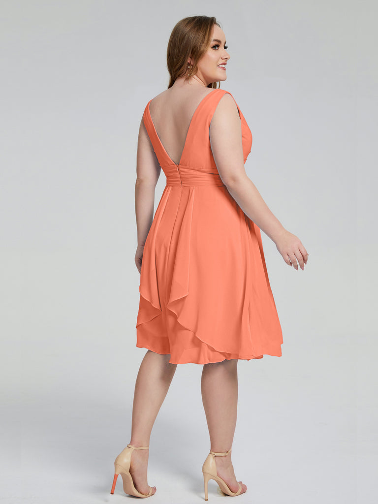 Callie Elegante V-Ausschnitt Chiffon Brautjungfernkleider in Übergröße